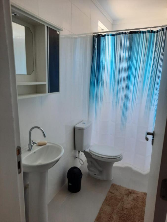 Agradavel Apartamento Em Bairro Silencioso... กัมโบรีอู ภายนอก รูปภาพ
